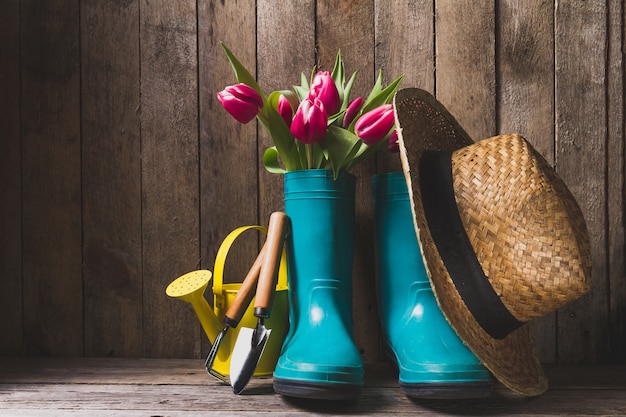 Jak stworzyć funkcjonalną przestrzeń do przechowywania narzędzi w ogrodzie